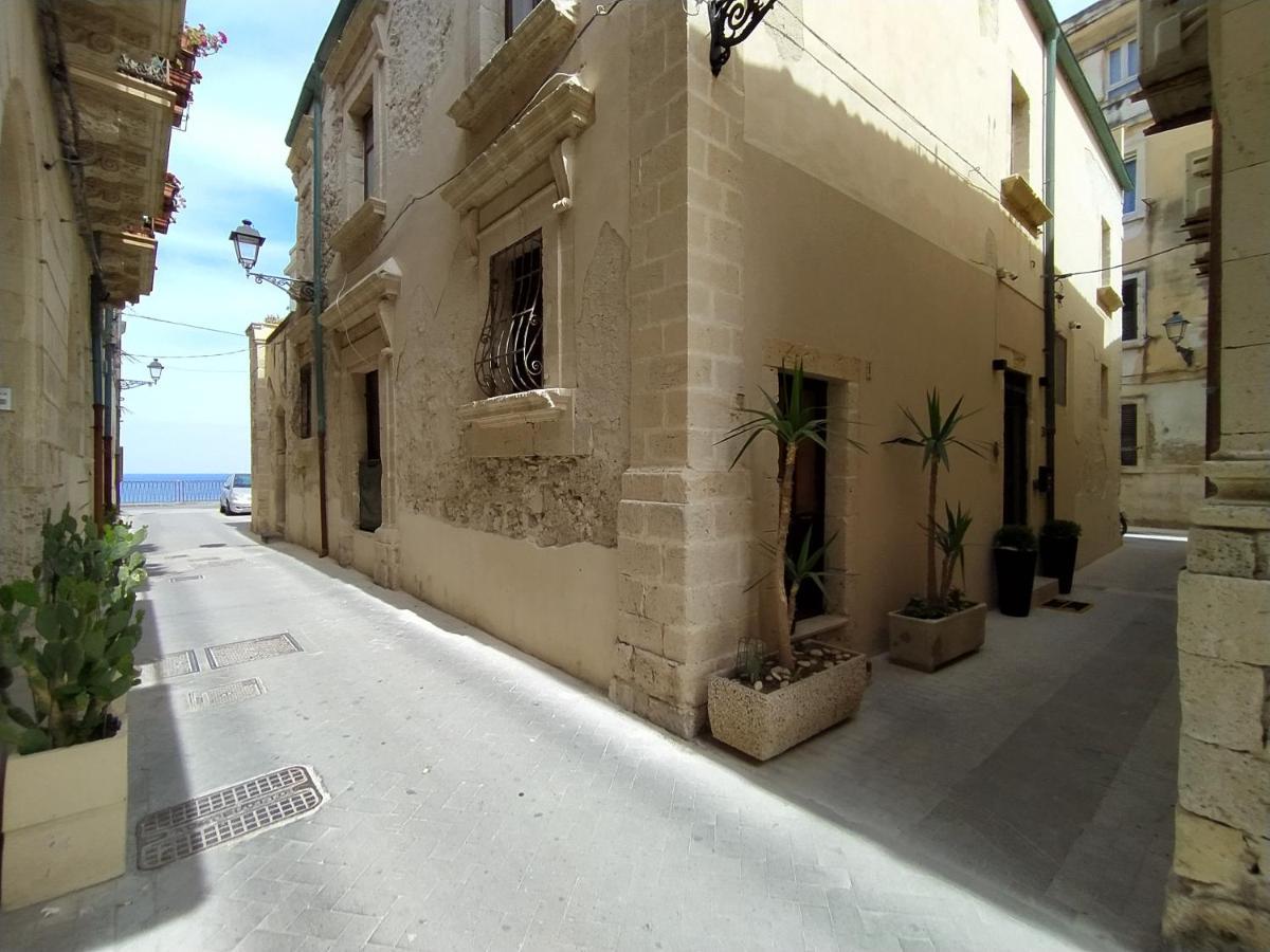 La Punta Di Ortigia Holiday Home Syracuse Exterior foto
